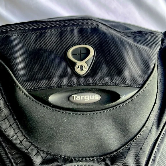 Targus Backpack Briefcase - Picture 2 of 13